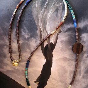 LIGHNESS Lapis lazulie